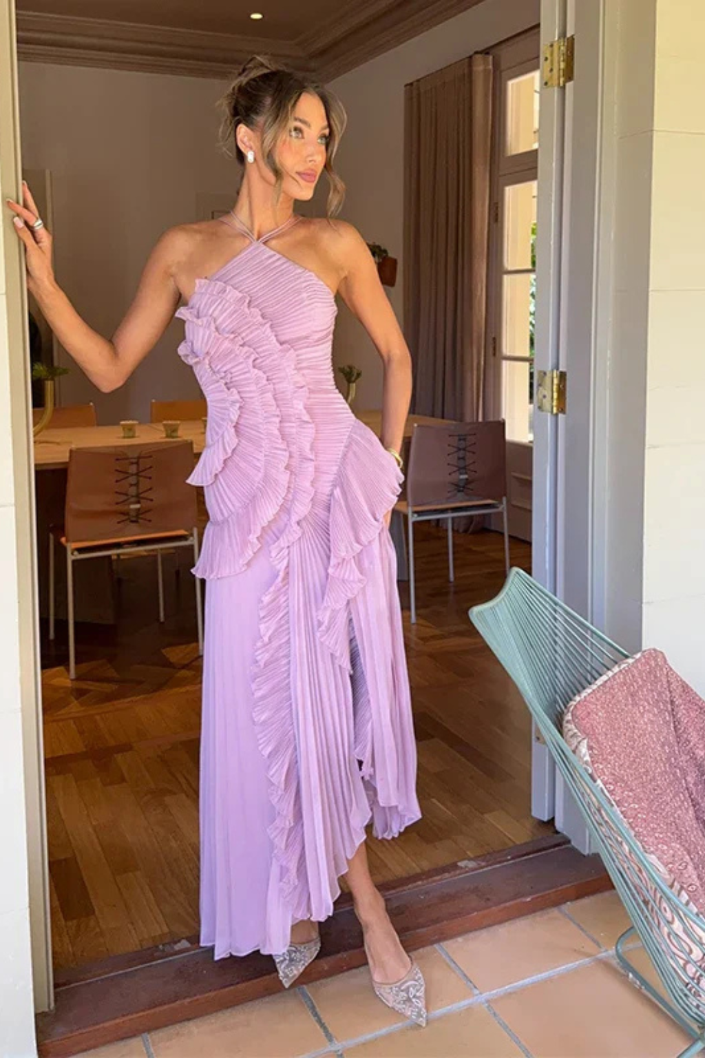 Elegant Collection | Sleeveless Maxi Dress with Layered Ruffles | Asymmetric Hem for Special Occasions 4