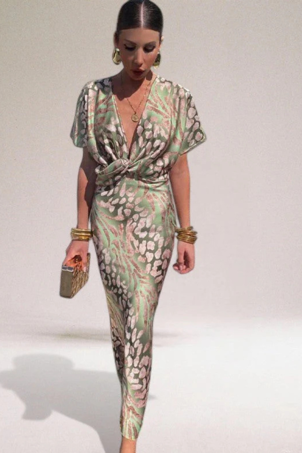 Elegant Summer Maxi Dress with Twisted V-Neck for Flattering Fit 1
